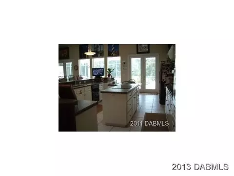 14 Winchester Rd, Ormond Beach, FL 32174 photo 3