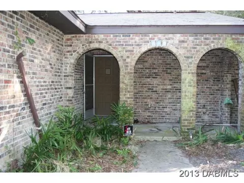 216 Pawnee Dr, Ormond Beach, FL 32174 photo 2