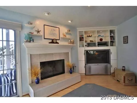 14 Capistrano Dr, Ormond Beach, FL 32176 photo 4
