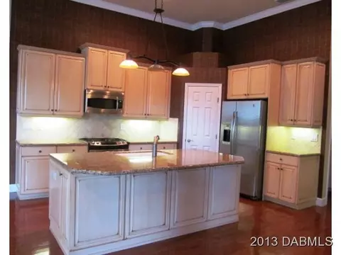 805 Westlake Dr, Ormond Beach, FL 32174 photo 3