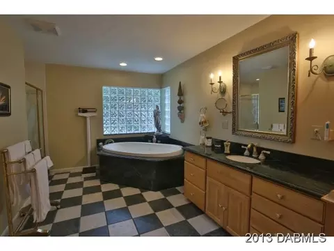 2058 John Anderson Dr, Ormond Beach, FL 32176 photo 14