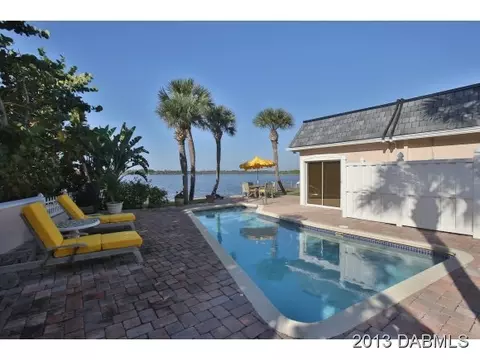 2058 John Anderson Dr, Ormond Beach, FL 32176 photo 3