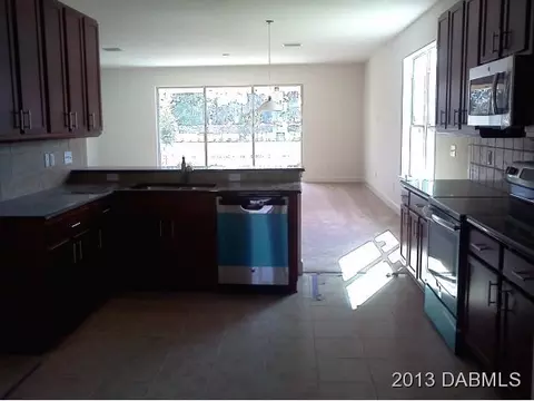 1220 Draycott St, Ormond Beach, FL 32174 photo 2