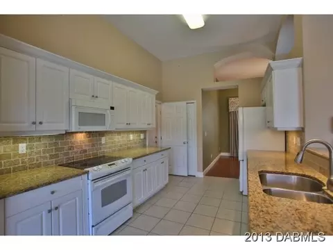 1203 Hampstead Ln, Ormond Beach, FL 32174 photo 8