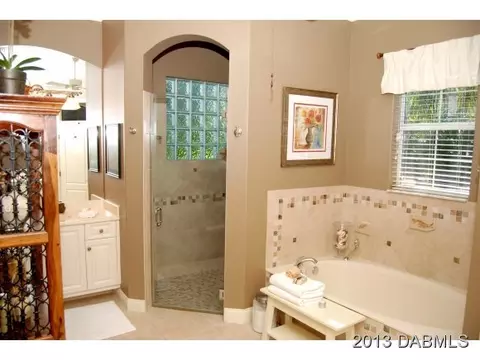 3105 Sperrin Dr, Ormond Beach, FL 32174 photo 8