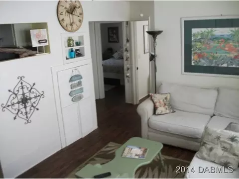 131 Laurie Dr, Ormond Beach, FL 32176 photo 2