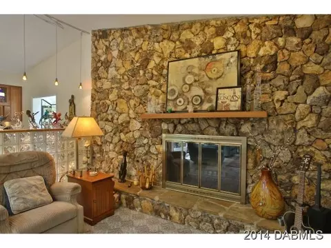 201 Rio Pinar Dr, Ormond Beach, FL 32174 photo 8