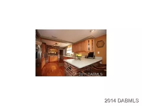 2128 John Anderson Dr, Ormond Beach, FL 32176 photo 6