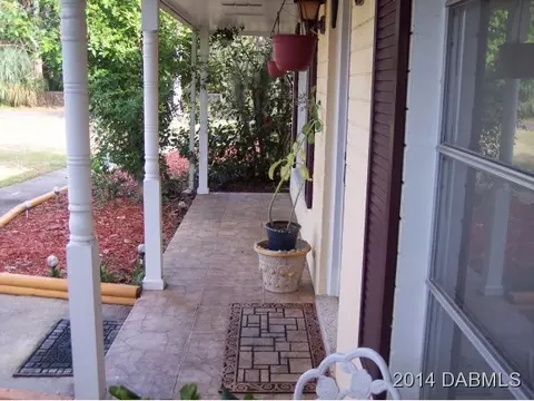 1524 Monroe Dr, Edgewater, FL 32132 photo 2