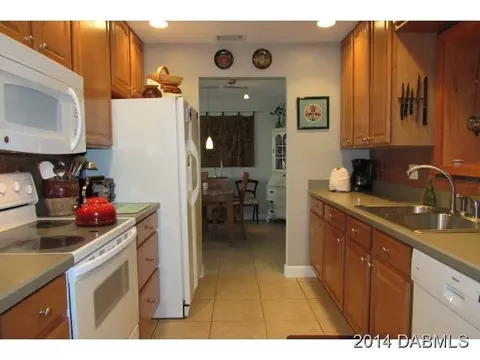 44 Longfellow Cir, Ormond Beach, FL 32176 photo 6