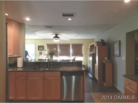 75 Sylvania Pl, Ormond Beach, FL 32174 photo 5