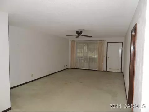 797 E Victoria Cir, Ormond Beach, FL 32174 photo 2