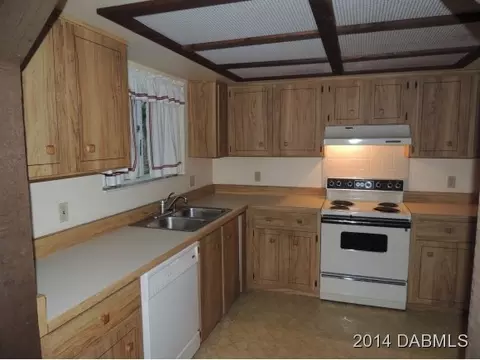 797 E Victoria Cir, Ormond Beach, FL 32174 photo 4