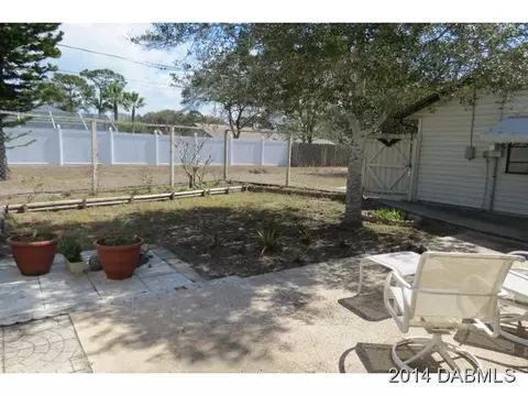 3215 Royal Palm Dr, Edgewater, FL 32141 photo 11