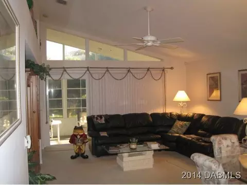 6 Reflections Village Dr, Ormond Beach, FL 32174 photo 2