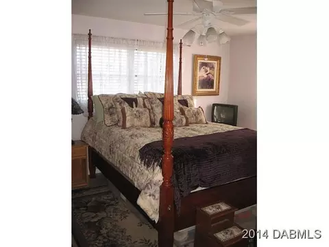 138 Brendale Dr, Ormond Beach, FL 32176 photo 2
