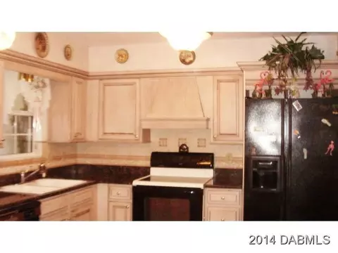 1824 Pine Tree Dr, Edgewater, FL 32132 photo 6