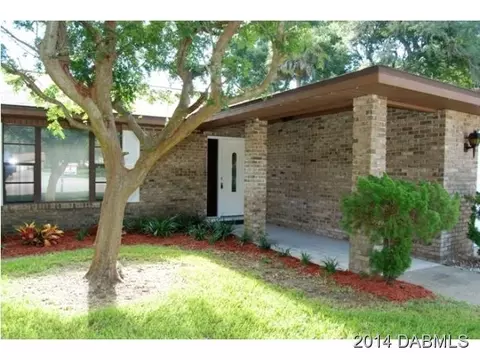 6 Poplar Ct, Ormond Beach, FL 32174 photo 2