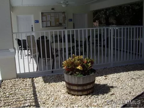 3504 Middlemore Ln, Ormond Beach, FL 32174 photo 3