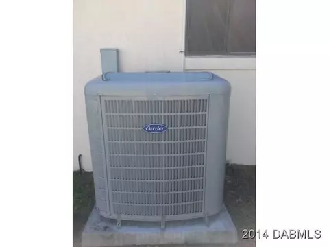 2322 Sabal Palm Dr, Edgewater, FL 32141 photo 3
