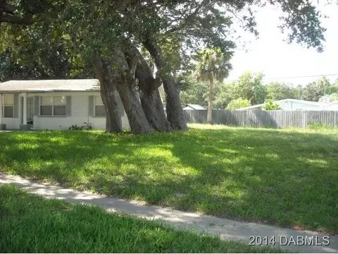 68 Tropical Dr, Ormond Beach, FL 32176 photo 2