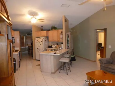 641 Eldron Ave, Deltona, FL 32738 photo 2