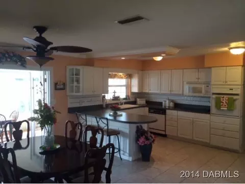 16 Juniper Dr, Ormond Beach, FL 32176 photo 3