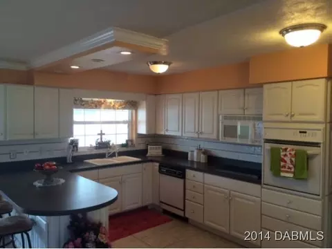 16 Juniper Dr, Ormond Beach, FL 32176 photo 4