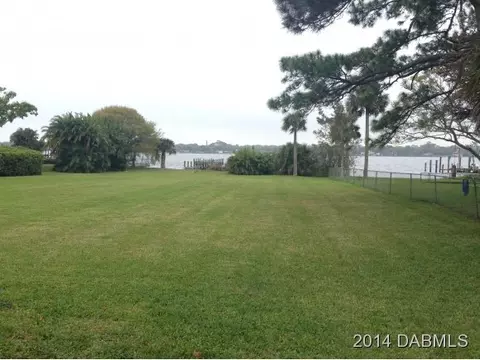 554 Riverside Dr, Ormond Beach, FL 32176 photo 11