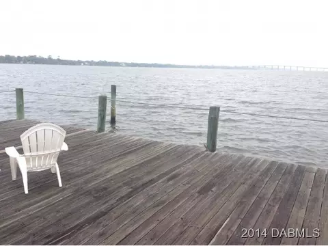 554 Riverside Dr, Ormond Beach, FL 32176 photo 7