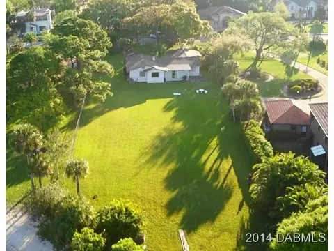 554 Riverside Dr, Ormond Beach, FL 32176 photo 6