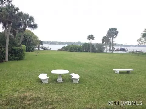 554 Riverside Dr, Ormond Beach, FL 32176 photo 9