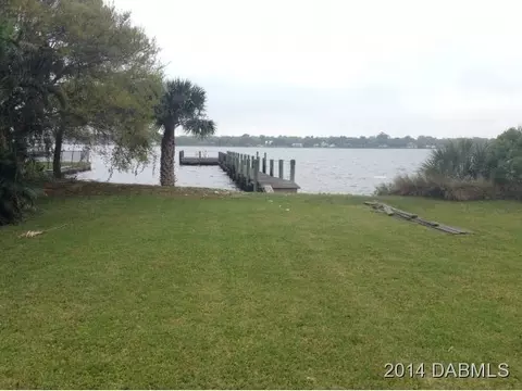 554 Riverside Dr, Ormond Beach, FL 32176 photo 8