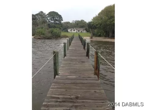 554 Riverside Dr, Ormond Beach, FL 32176 photo 4