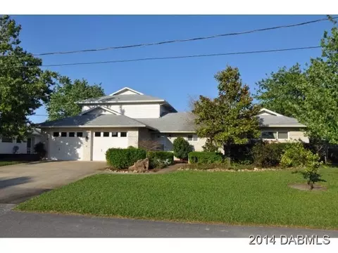 9 Pelican Ln, Edgewater, FL 32141 photo 1