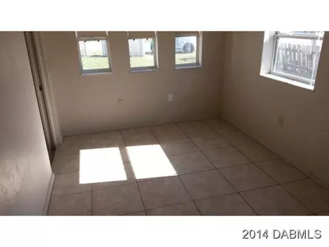 49 Brooks Dr, Ormond Beach, FL 32176 photo 4