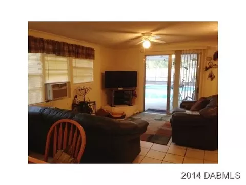 93 N Capri Dr, Ormond Beach, FL 32174 photo 9