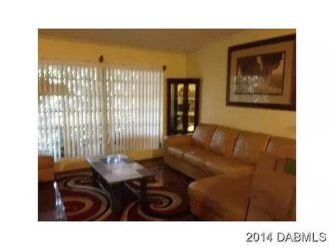 93 N Capri Dr, Ormond Beach, FL 32174 photo 2