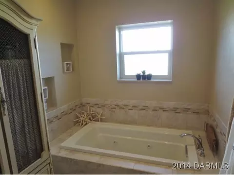 144 Pierside Dr, Ormond Beach, FL 32176 photo 9