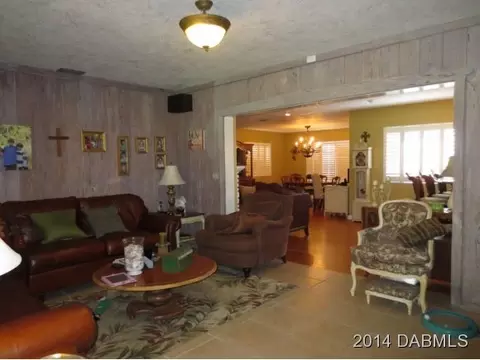 627 Riverside Dr, Ormond Beach, FL 32176 photo 5