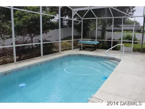 5 Saint Johns Pl, Ormond Beach, FL 32176 photo 2