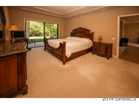 979 Stone Lake Dr, Ormond Beach, FL 32174 photo 5