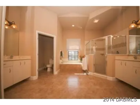 979 Stone Lake Dr, Ormond Beach, FL 32174 photo 6