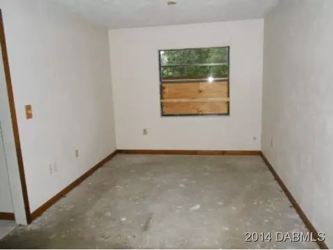 2327 Juniper Dr, Edgewater, FL 32141 photo 4