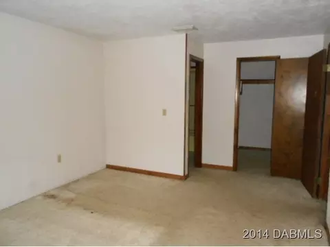 2327 Juniper Dr, Edgewater, FL 32141 photo 6
