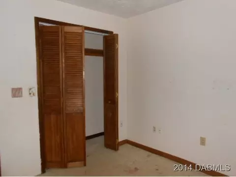 2327 Juniper Dr, Edgewater, FL 32141 photo 9