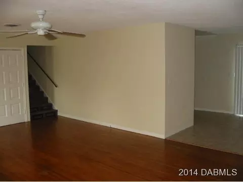 122 Magnolia Dr, Ormond Beach, FL 32176 photo 2