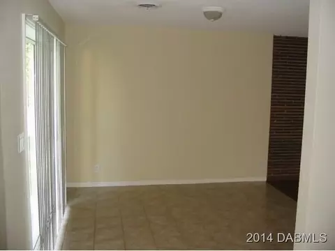 122 Magnolia Dr, Ormond Beach, FL 32176 photo 4