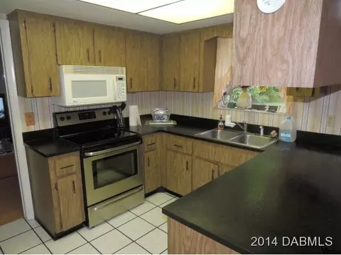 4 Twin Rivers Dr, Ormond Beach, FL 32174 photo 4