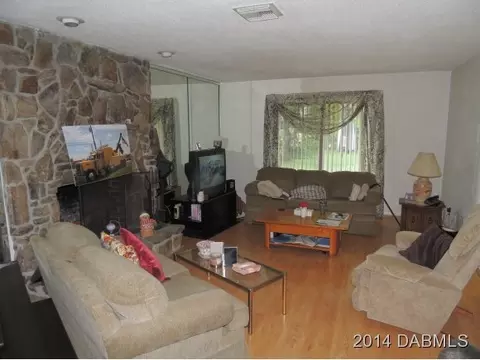 4 Twin Rivers Dr, Ormond Beach, FL 32174 photo 3